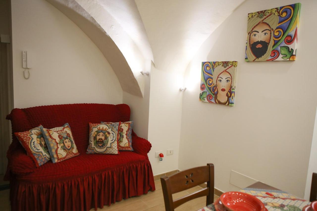 Domus Ursino Villa CTA Exteriör bild